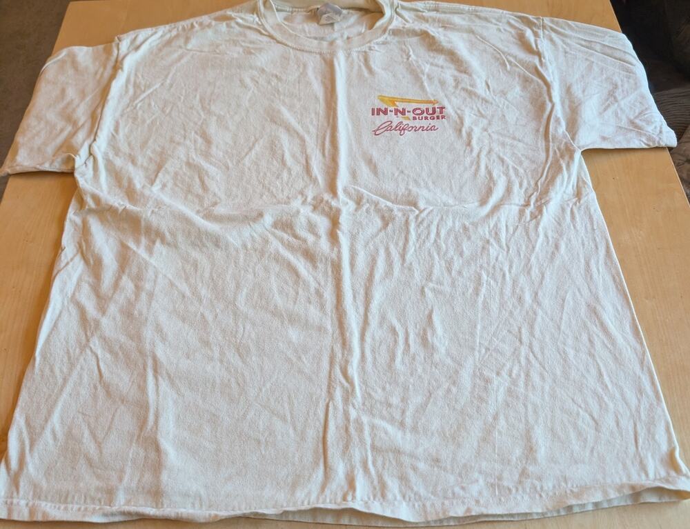 🏖️Mens 2XL Hanes Tee